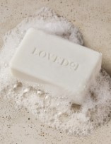 Loved01 John Legend Skincare-ecommerce product photography_cosmetics-make up